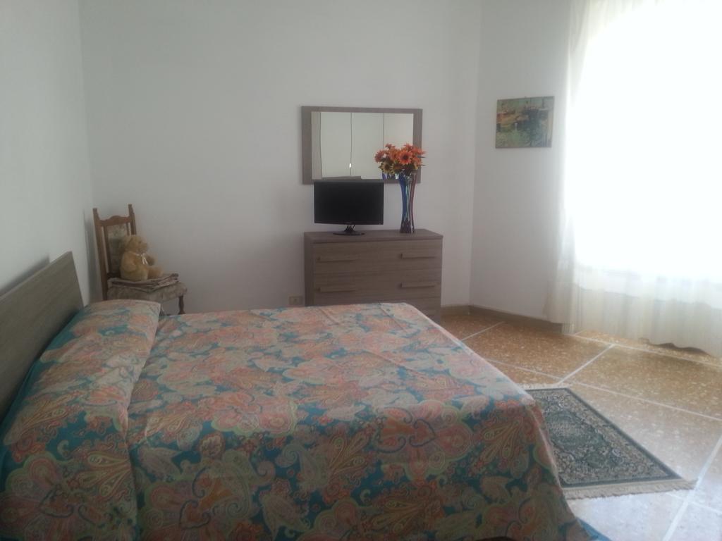 Amico Del Sole Bed & Breakfast Rome Room photo